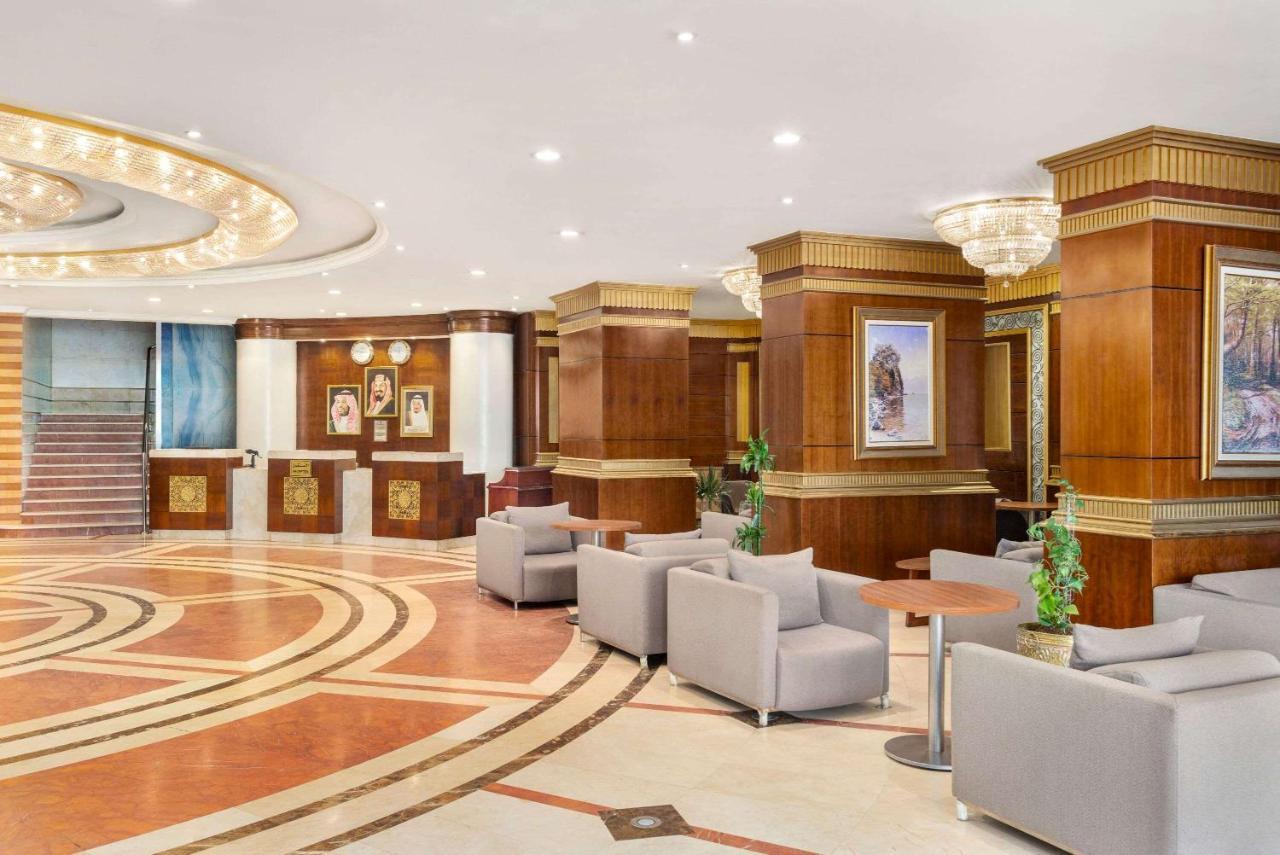 al eiman al qibla hotel